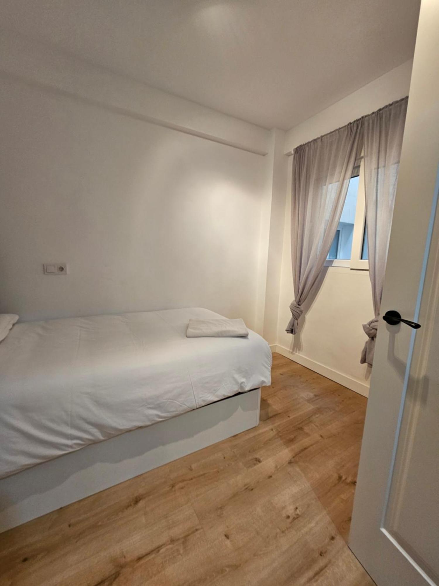 Exclusivo Apartamento Cerca De La Playa Малага Екстериор снимка
